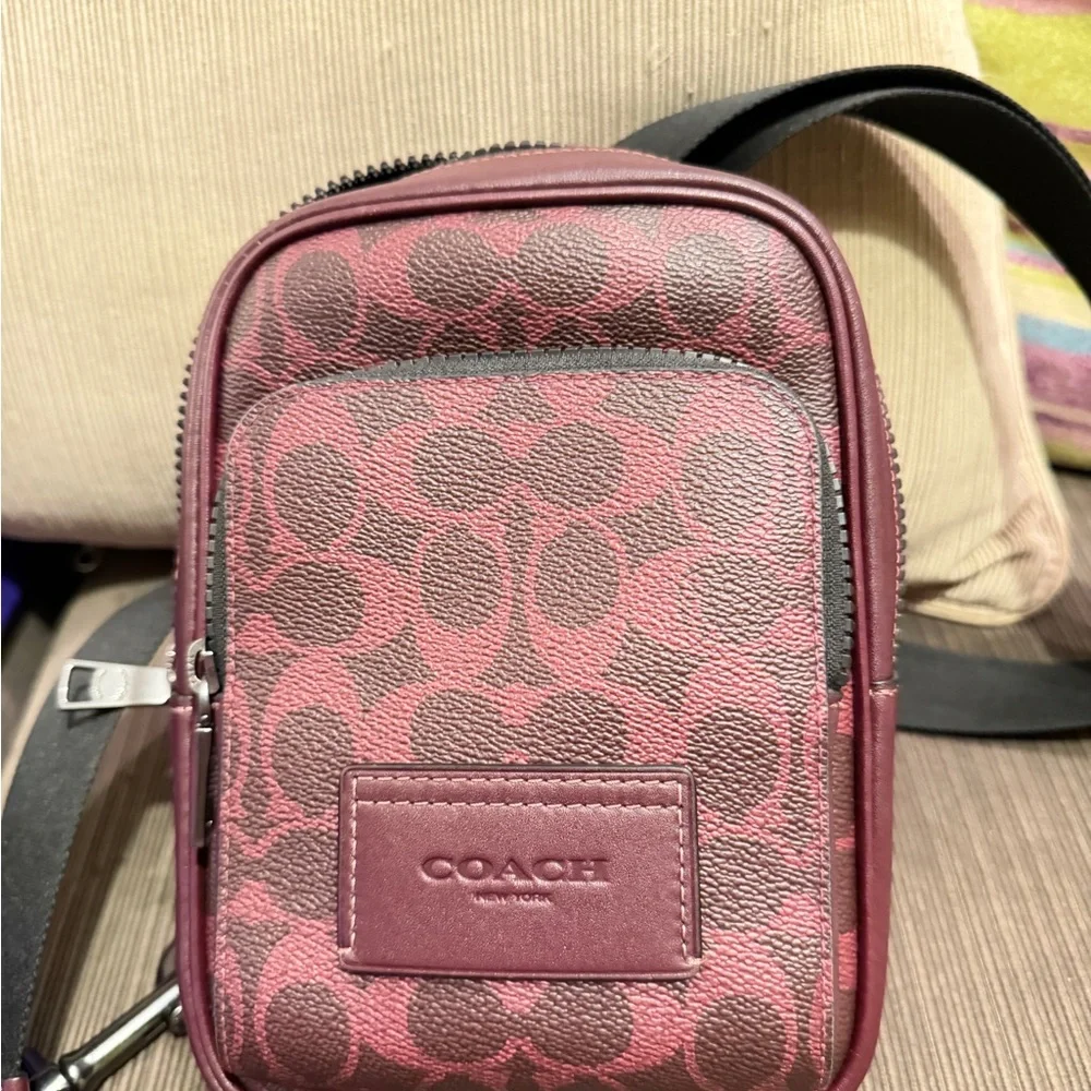 Coach CV763 racer sling pack in signature canvas Black Current unisex